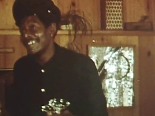 Sue nero @ Aloha Tube